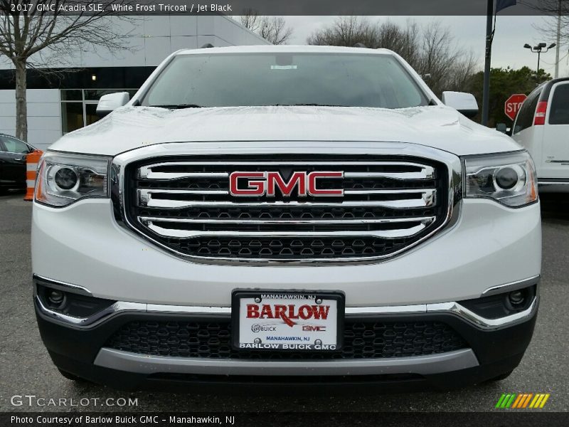 White Frost Tricoat / Jet Black 2017 GMC Acadia SLE