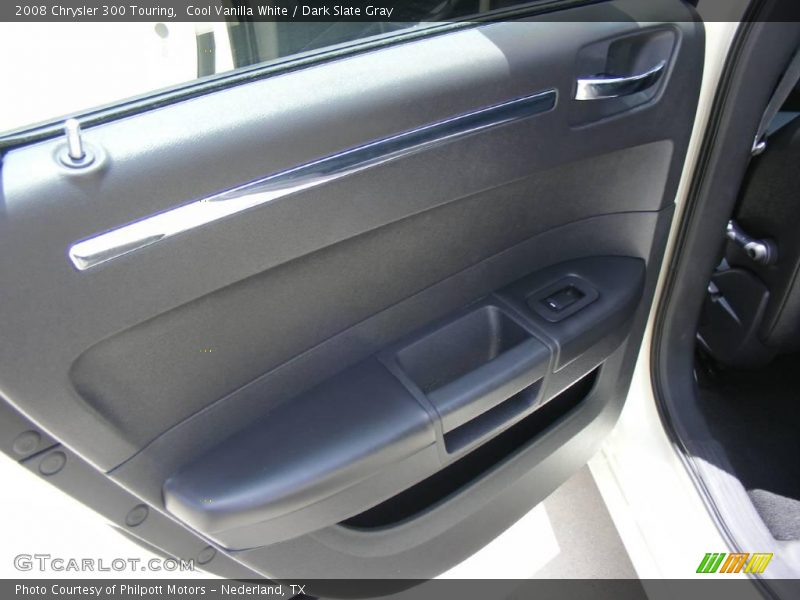 Cool Vanilla White / Dark Slate Gray 2008 Chrysler 300 Touring