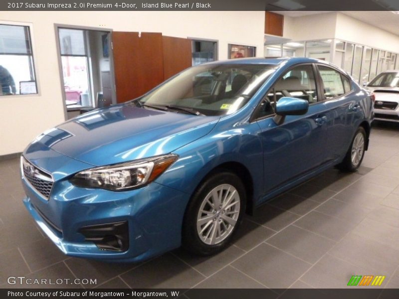 Front 3/4 View of 2017 Impreza 2.0i Premium 4-Door