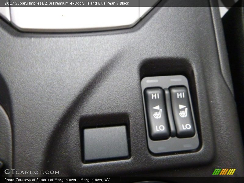 Controls of 2017 Impreza 2.0i Premium 4-Door