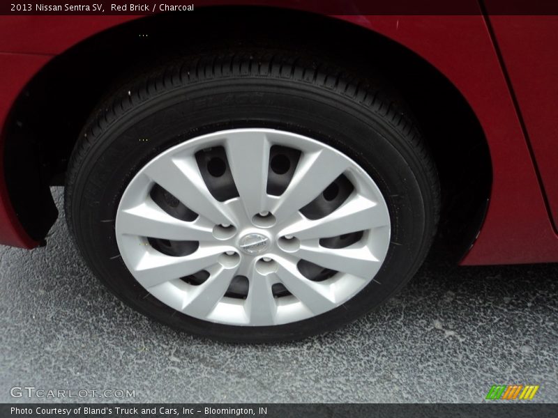 Red Brick / Charcoal 2013 Nissan Sentra SV