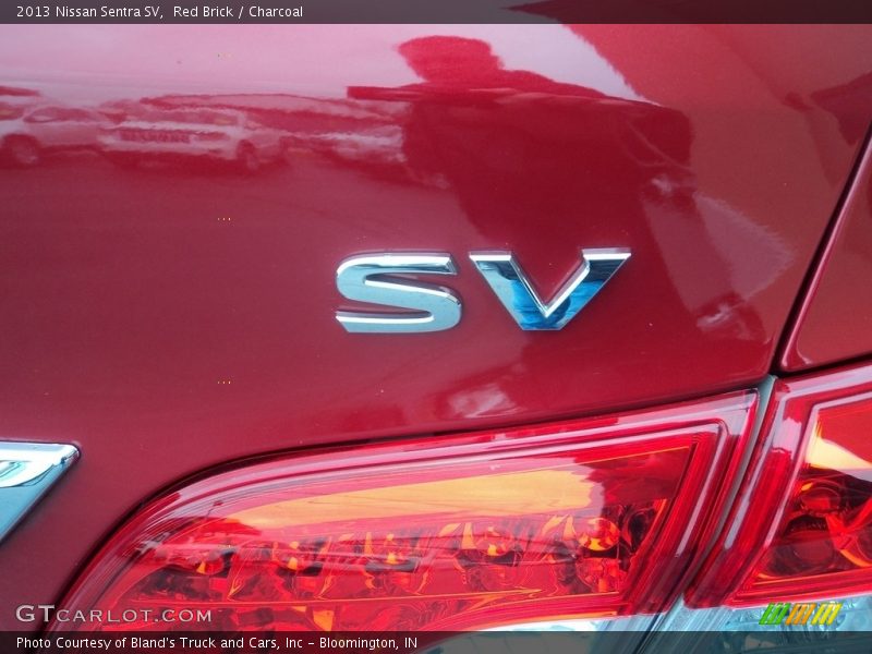 Red Brick / Charcoal 2013 Nissan Sentra SV