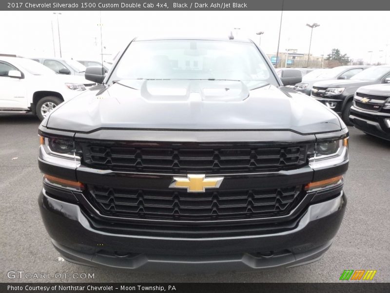 Black / Dark Ash/Jet Black 2017 Chevrolet Silverado 1500 Custom Double Cab 4x4