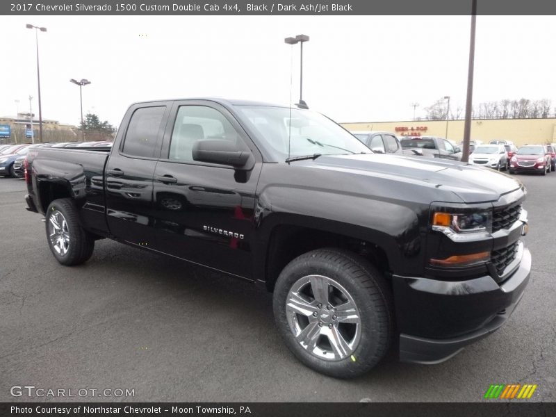 Black / Dark Ash/Jet Black 2017 Chevrolet Silverado 1500 Custom Double Cab 4x4