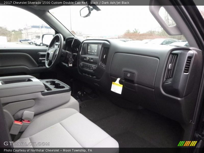 Black / Dark Ash/Jet Black 2017 Chevrolet Silverado 1500 Custom Double Cab 4x4