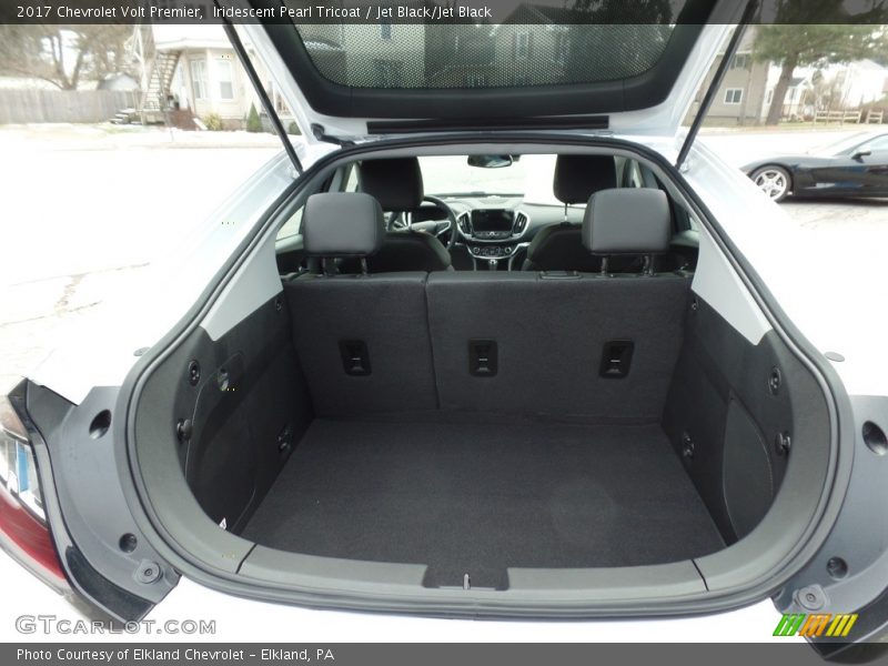  2017 Volt Premier Trunk