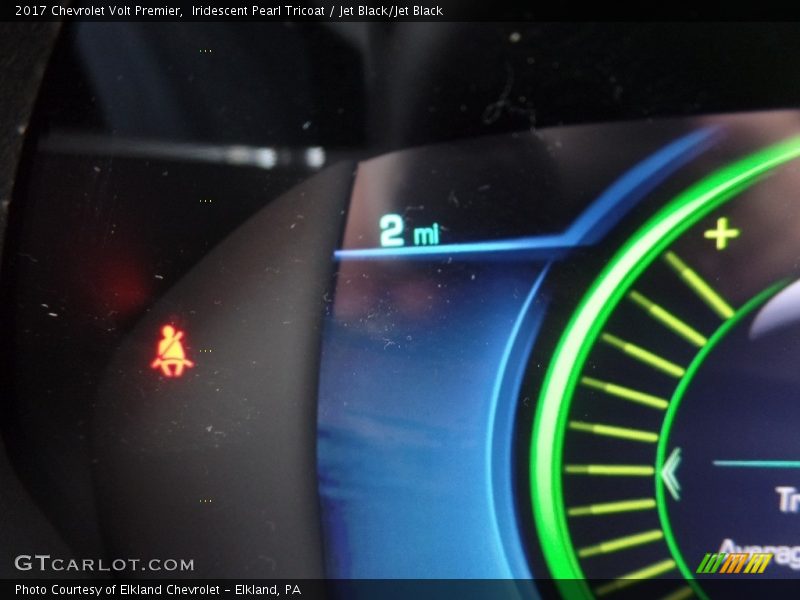 Iridescent Pearl Tricoat / Jet Black/Jet Black 2017 Chevrolet Volt Premier