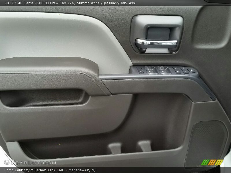 Door Panel of 2017 Sierra 2500HD Crew Cab 4x4