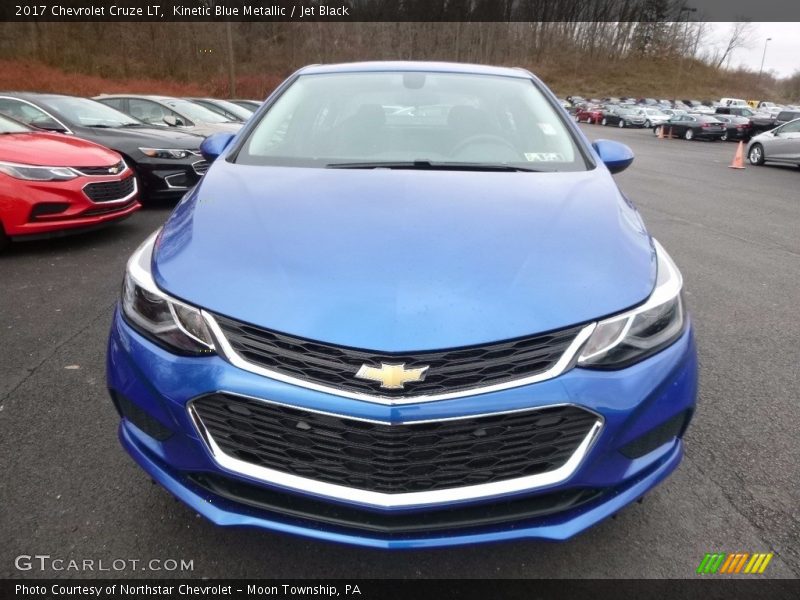 Kinetic Blue Metallic / Jet Black 2017 Chevrolet Cruze LT