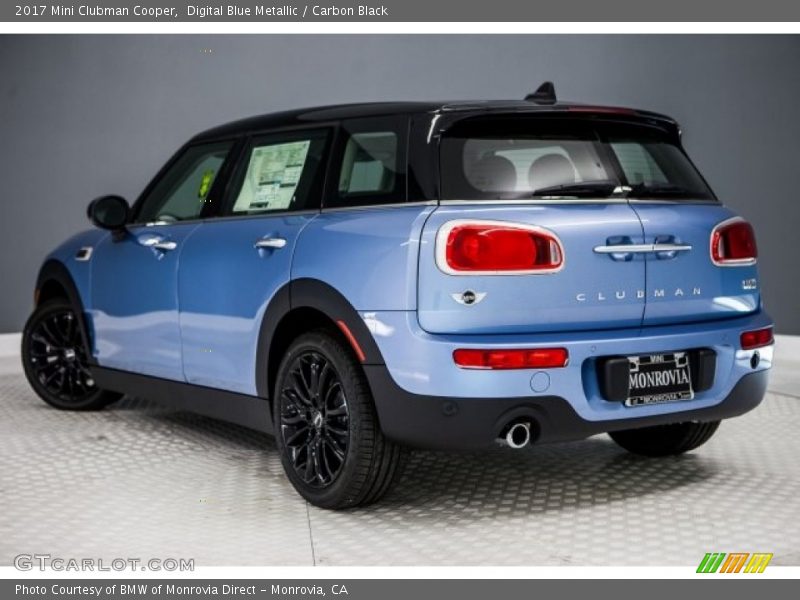 Digital Blue Metallic / Carbon Black 2017 Mini Clubman Cooper