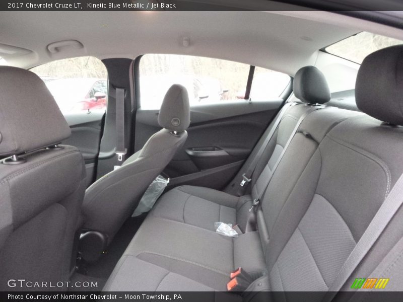 Kinetic Blue Metallic / Jet Black 2017 Chevrolet Cruze LT