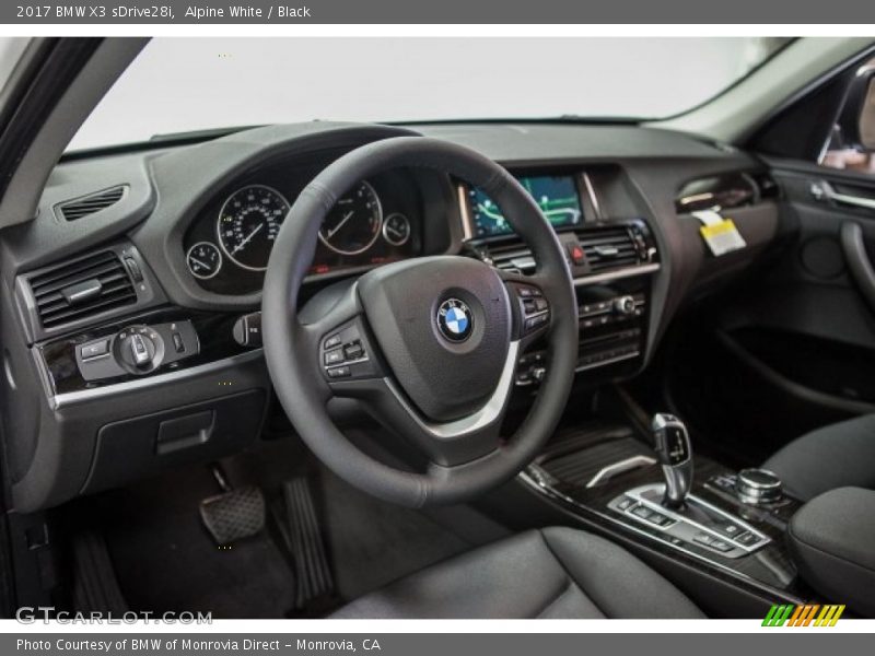 Alpine White / Black 2017 BMW X3 sDrive28i