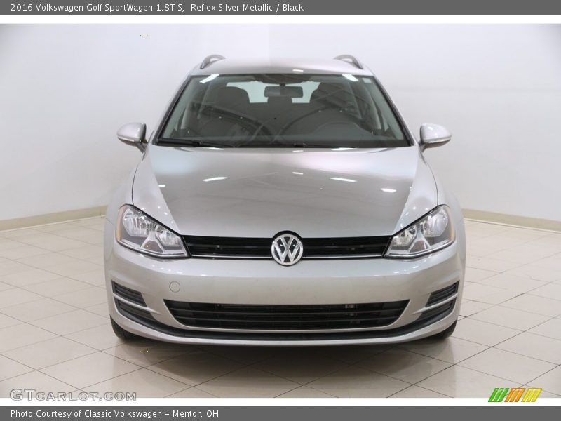 Reflex Silver Metallic / Black 2016 Volkswagen Golf SportWagen 1.8T S