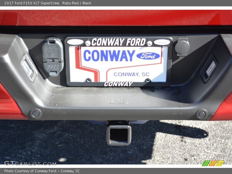 Ruby Red / Black 2017 Ford F150 XLT SuperCrew