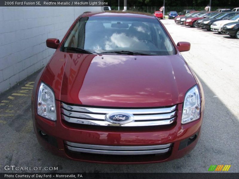 Redfire Metallic / Medium Light Stone 2006 Ford Fusion SE