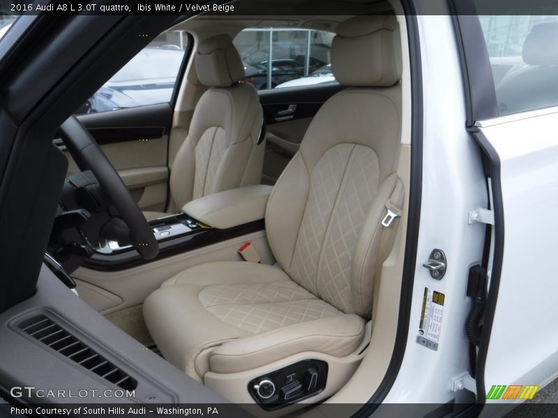 Front Seat of 2016 A8 L 3.0T quattro