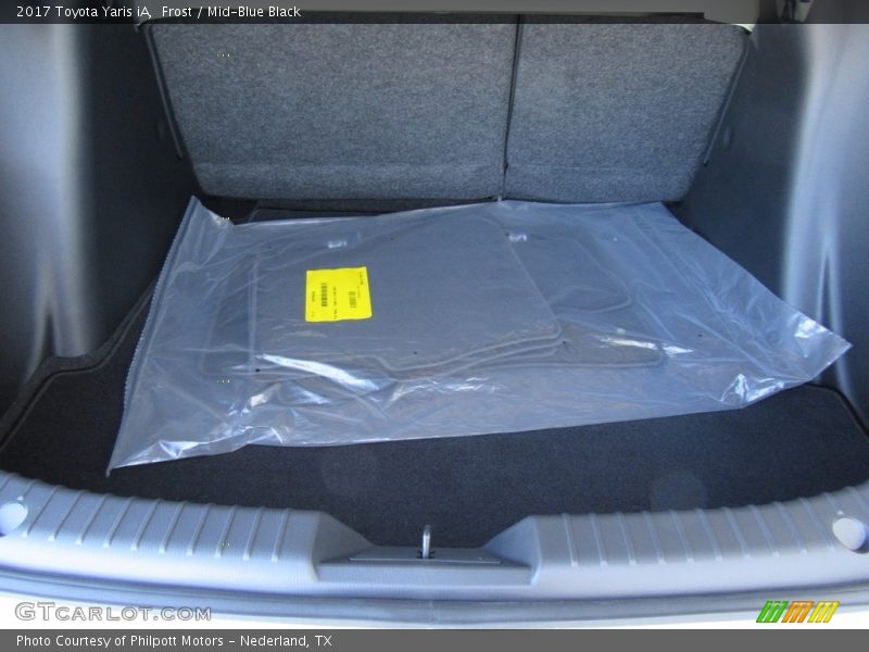 Frost / Mid-Blue Black 2017 Toyota Yaris iA