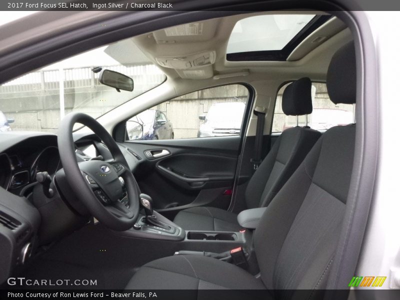 Ingot Silver / Charcoal Black 2017 Ford Focus SEL Hatch