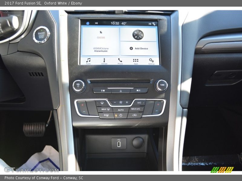 Oxford White / Ebony 2017 Ford Fusion SE
