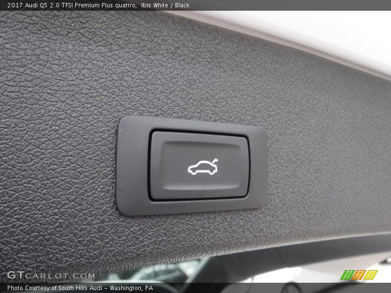 Ibis White / Black 2017 Audi Q5 2.0 TFSI Premium Plus quattro