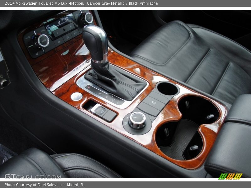 Canyon Gray Metallic / Black Anthracite 2014 Volkswagen Touareg V6 Lux 4Motion