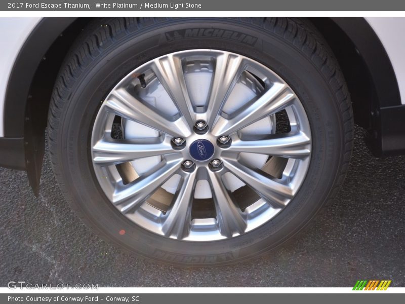 White Platinum / Medium Light Stone 2017 Ford Escape Titanium