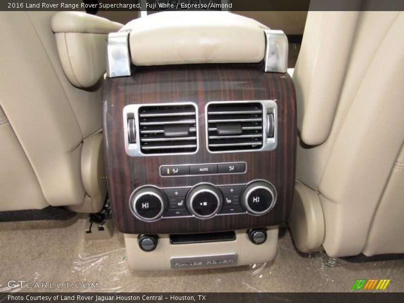 Fuji White / Espresso/Almond 2016 Land Rover Range Rover Supercharged