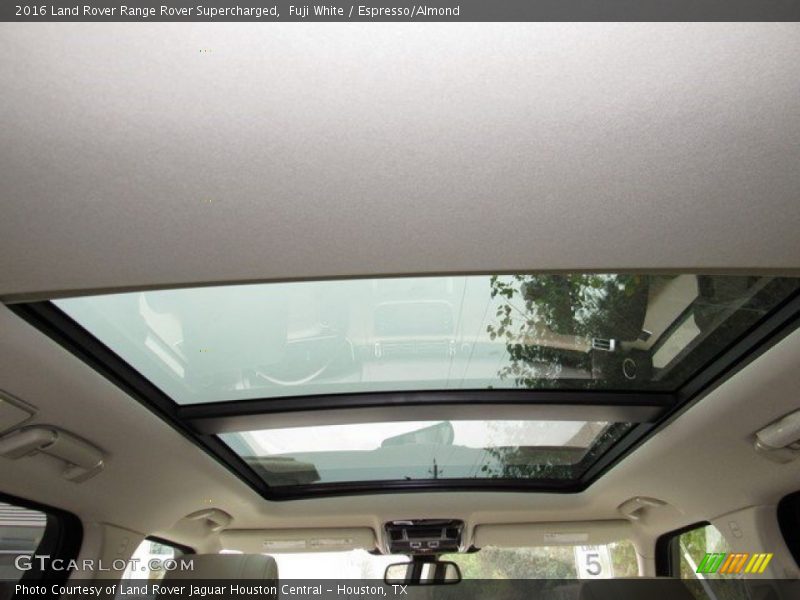 Fuji White / Espresso/Almond 2016 Land Rover Range Rover Supercharged
