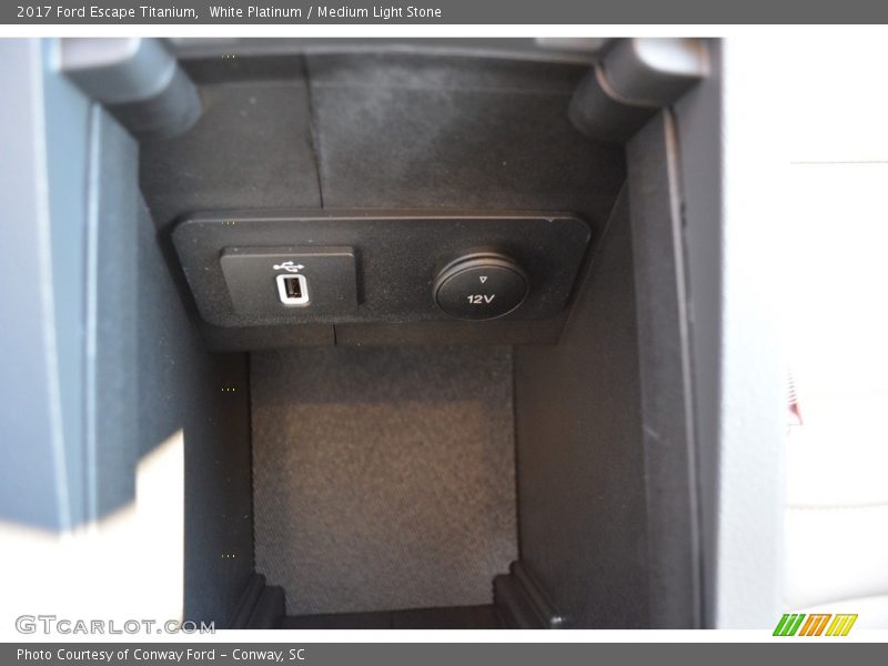 White Platinum / Medium Light Stone 2017 Ford Escape Titanium