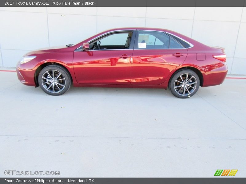 Ruby Flare Pearl / Black 2017 Toyota Camry XSE