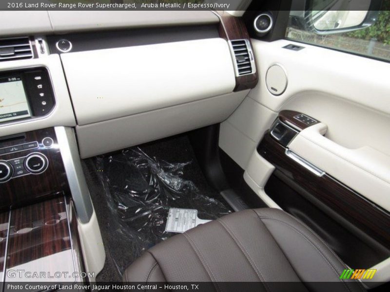 Aruba Metallic / Espresso/Ivory 2016 Land Rover Range Rover Supercharged