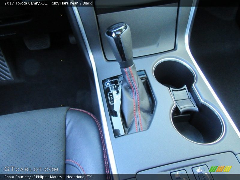 Ruby Flare Pearl / Black 2017 Toyota Camry XSE