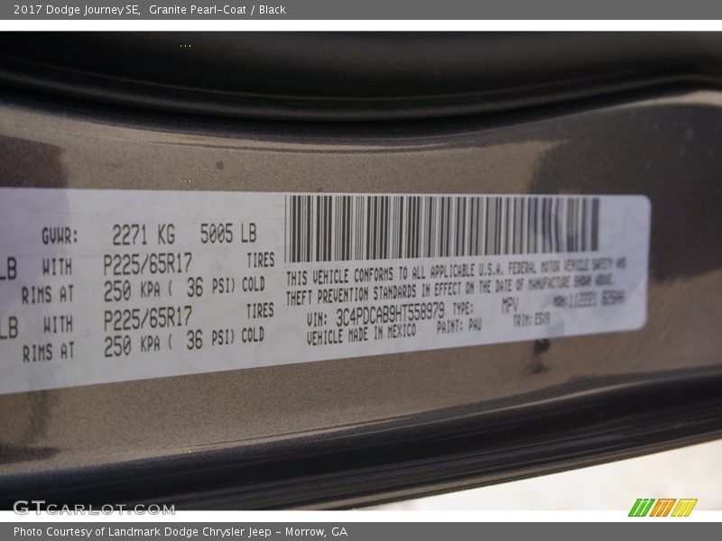 Granite Pearl-Coat / Black 2017 Dodge Journey SE
