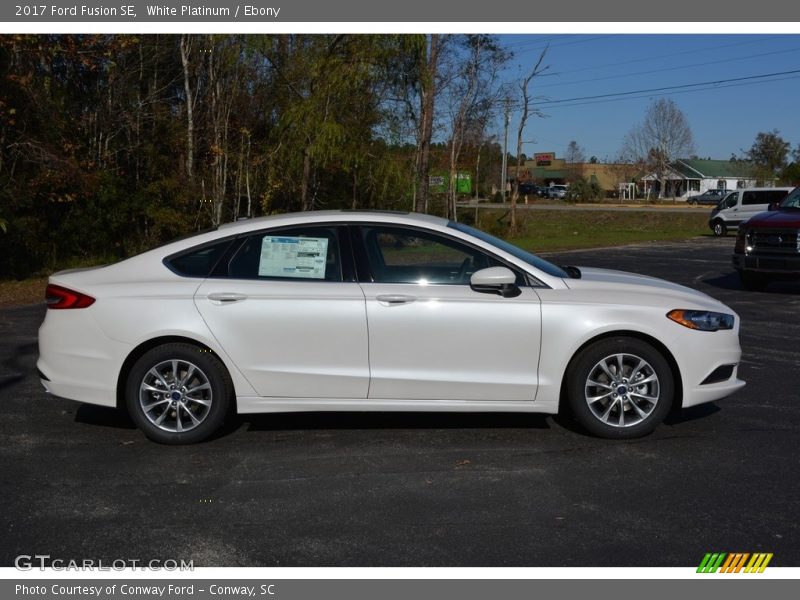 White Platinum / Ebony 2017 Ford Fusion SE