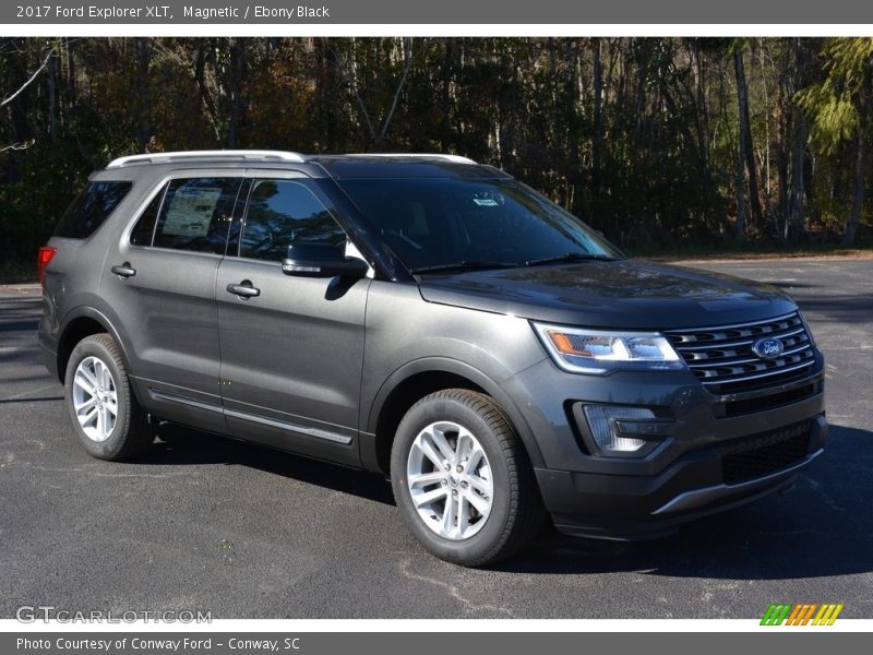 Magnetic / Ebony Black 2017 Ford Explorer XLT