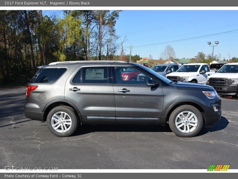 Magnetic / Ebony Black 2017 Ford Explorer XLT