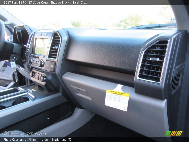 Shadow Black / Earth Gray 2017 Ford F150 XLT SuperCrew