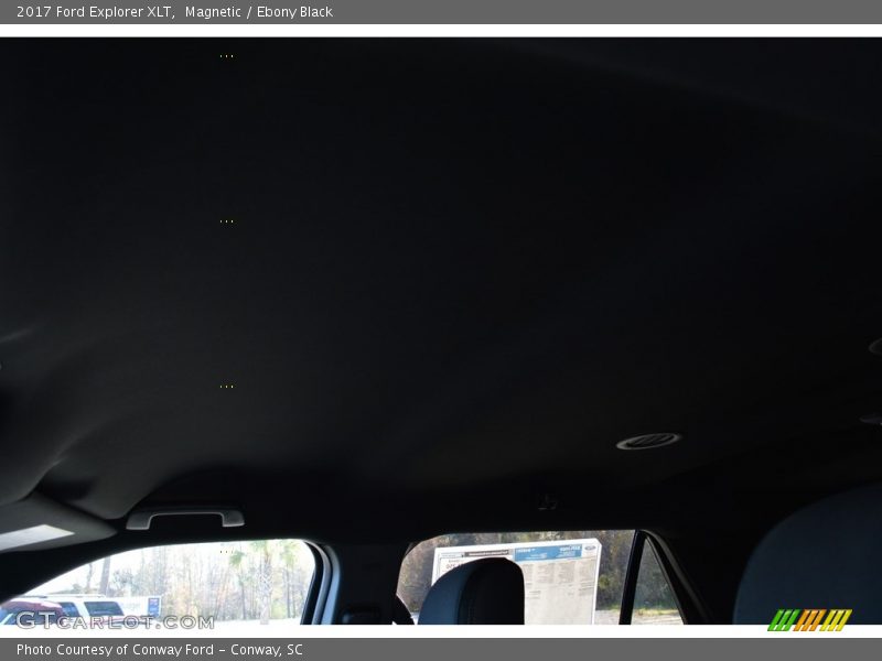 Magnetic / Ebony Black 2017 Ford Explorer XLT