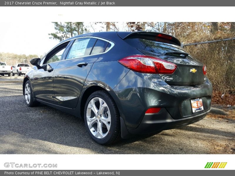 Nightfall Gray Metallic / Jet Black 2017 Chevrolet Cruze Premier