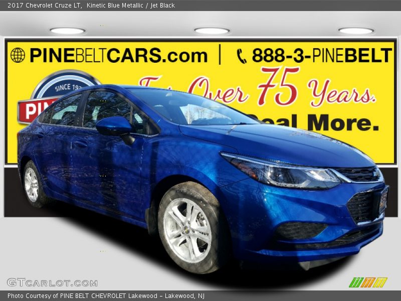 Kinetic Blue Metallic / Jet Black 2017 Chevrolet Cruze LT