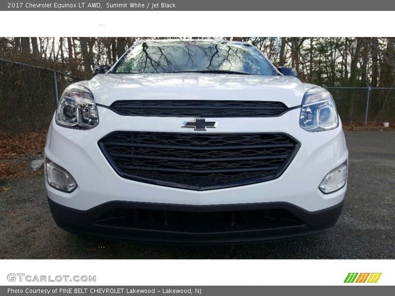Summit White / Jet Black 2017 Chevrolet Equinox LT AWD