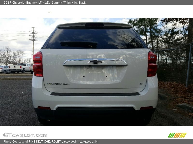 Summit White / Jet Black 2017 Chevrolet Equinox LT AWD