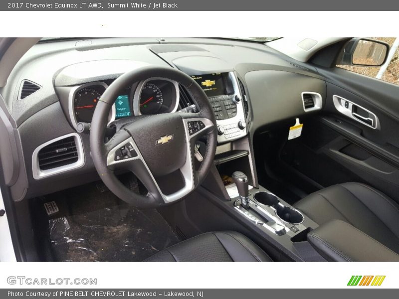 Summit White / Jet Black 2017 Chevrolet Equinox LT AWD