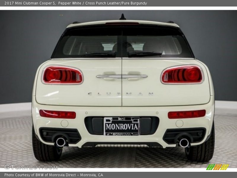 Pepper White / Cross Punch Leather/Pure Burgundy 2017 Mini Clubman Cooper S