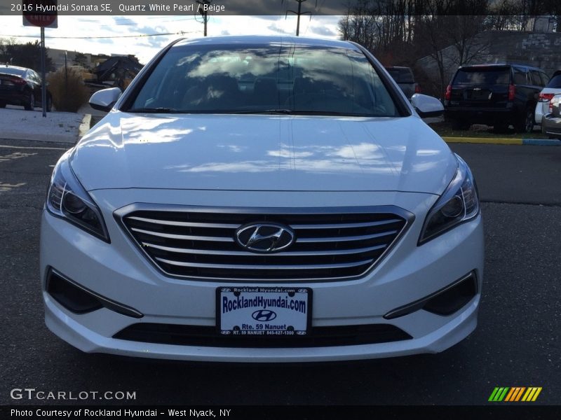 Quartz White Pearl / Beige 2016 Hyundai Sonata SE