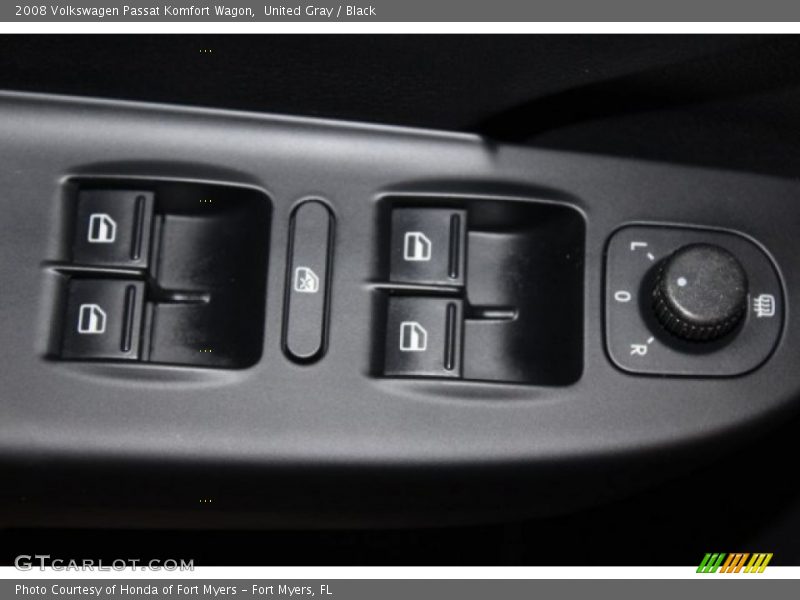 United Gray / Black 2008 Volkswagen Passat Komfort Wagon