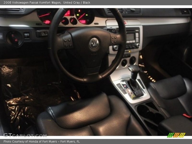 United Gray / Black 2008 Volkswagen Passat Komfort Wagon