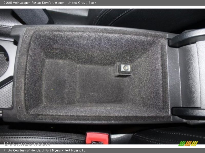 United Gray / Black 2008 Volkswagen Passat Komfort Wagon