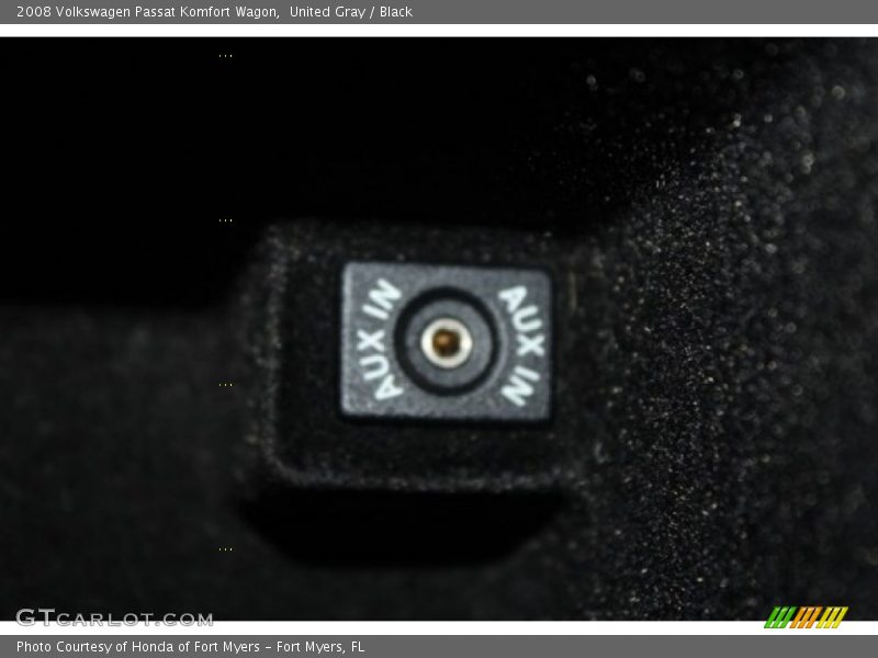 United Gray / Black 2008 Volkswagen Passat Komfort Wagon
