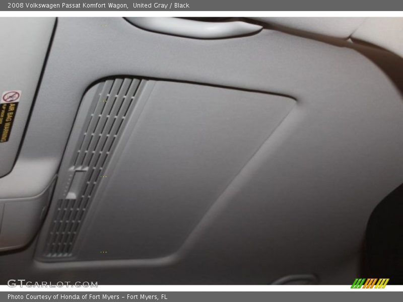 United Gray / Black 2008 Volkswagen Passat Komfort Wagon